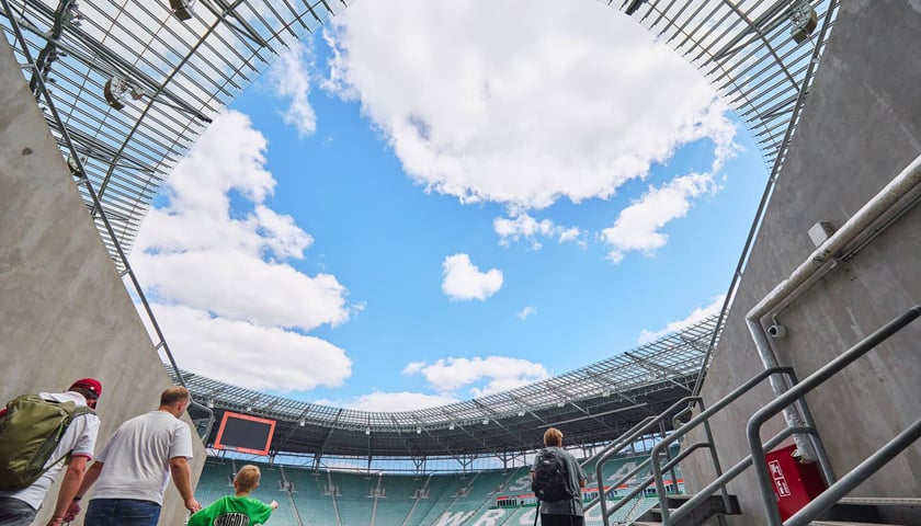 Kulisy stadionu, 12 sierpnia 2026