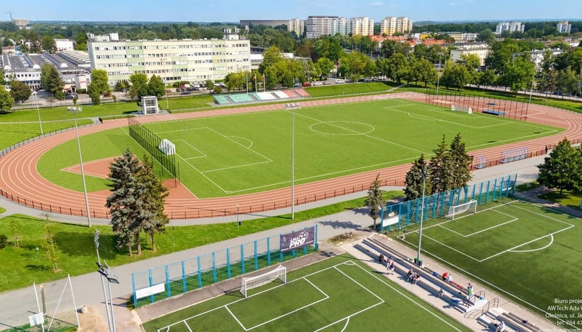Wizualizacja stadionu "Lotnicza" po planowanej przebudowie