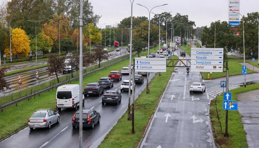 zdjęcie ilustracyjne: ul. Bolesława Krzywoustego - w tej okolicy ma rozpoczynać się planowana Trasa Swojczycka