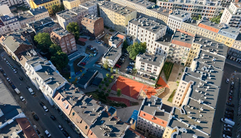 Zakończył się II etap remontu Podwórka im. Wszystkich Mieszkańców, sierpień 2026 r.
