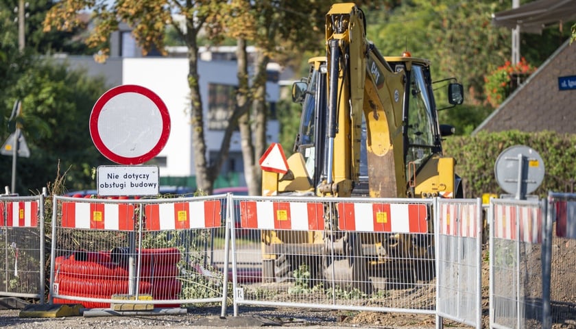 Pierwszy dzień przebudowy ulicy Chrzanowskiego i nowej organizacji ruchu w jej rejonie 