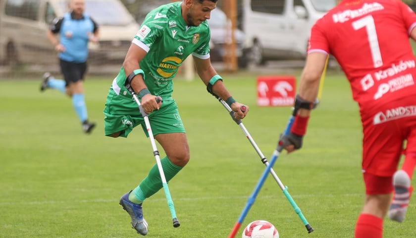 Mecz Śląska Wrocław z Wisłą Krak&oacute;w &ndash; pierwszy dzień IV Turnieju Orlen Amp Futbol