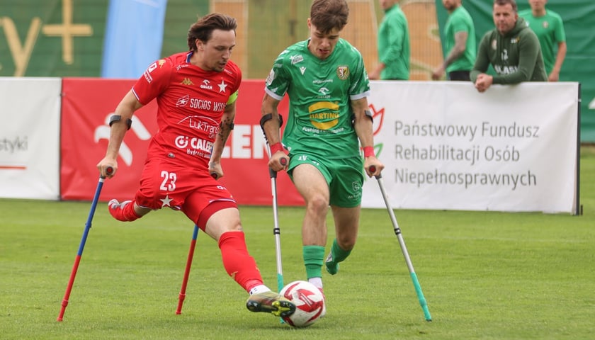 Mecz Śląska Wrocław z Wisłą Krak&oacute;w &ndash; pierwszy dzień IV Turnieju Orlen Amp Futbol
