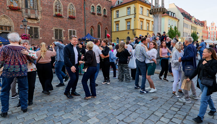 Wrocławska Potańcówka na Rynku w sobotę 22 sierpnia