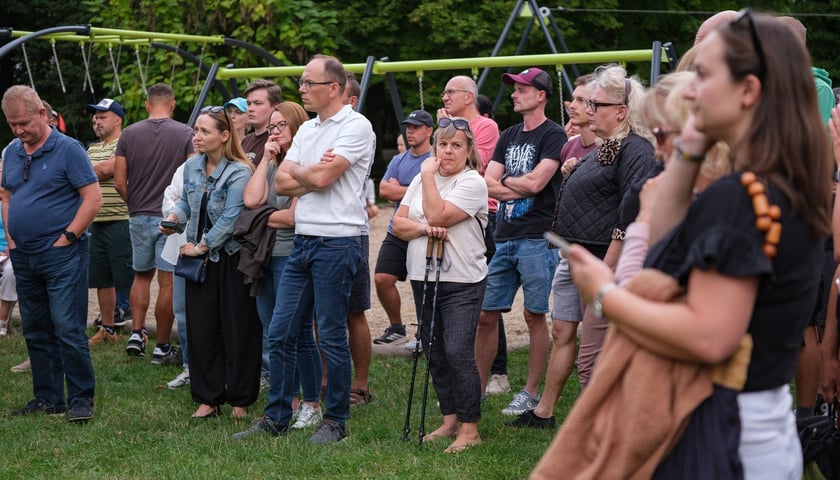Spotkanie mieszkańców z urzędnikami w Parku Na Skraju na Brochowie (czwartek 3 września)