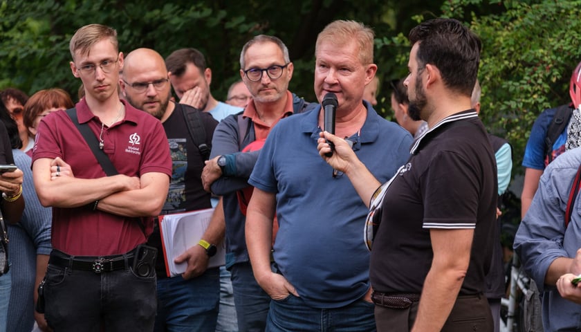 Spotkanie mieszkańców z urzędnikami w Parku Na Skraju na Brochowie (czwartek 3 września)