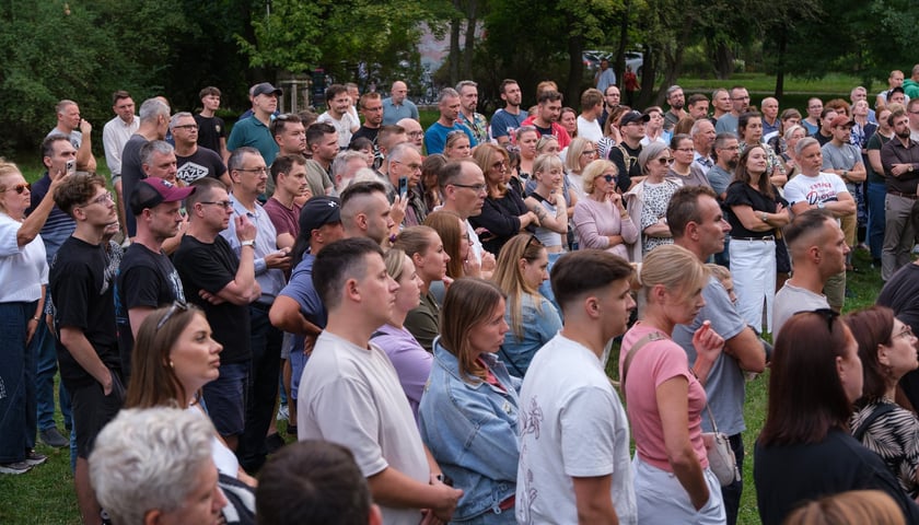 Spotkanie mieszkańców z urzędnikami w Parku Na Skraju na Brochowie (czwartek 3 września)