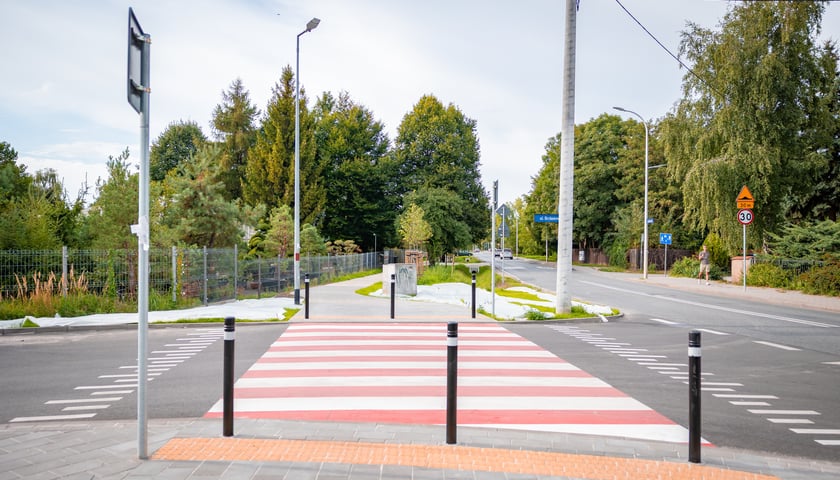 Chodnik przy ul. Kurpiów