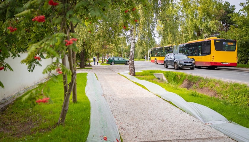 Nowy chodnik na Kurpi&oacute;w