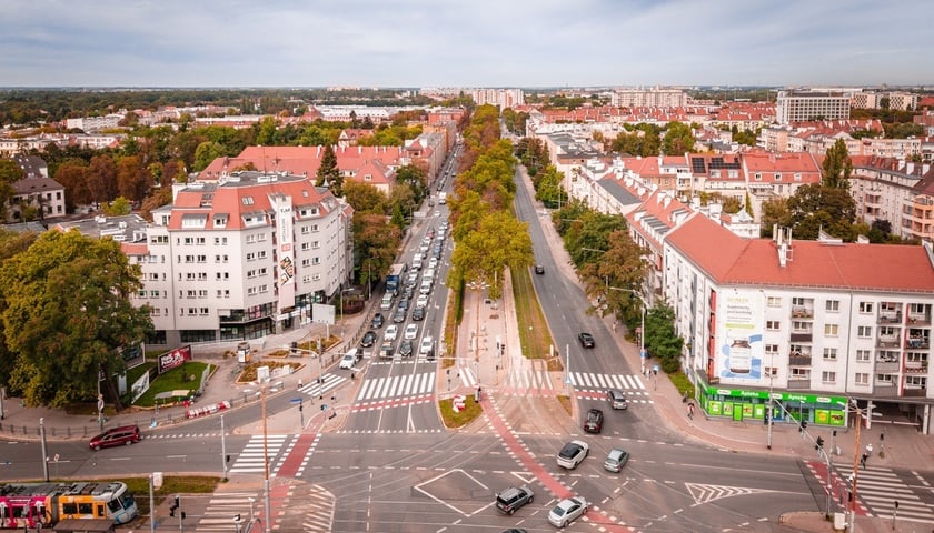 Remont nawierzchni na Al. Hallera
