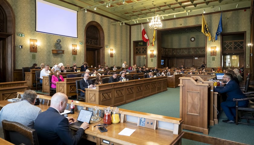 <p>Sesja Rady Miejskiej Wrocławia, 17.09.2026</p>