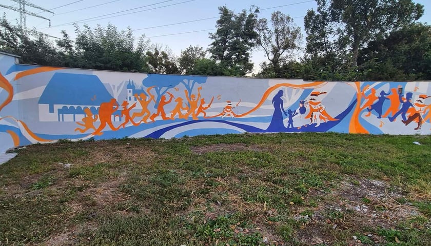 Murale na Białowieskiej