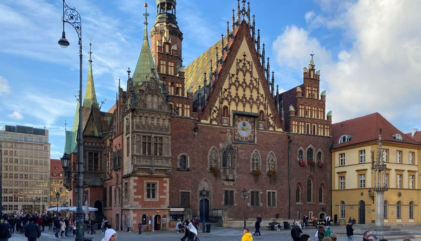 Zdjęcie ilustracyjne – wrocławski ratusz 