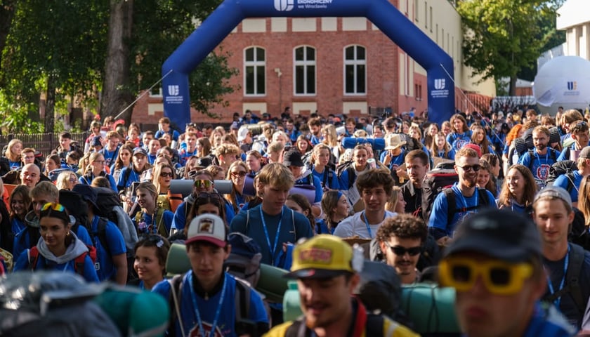 Uczestnicy AutoStopRace 2026. Star wyścigu. Wrocław, 19.09.2026