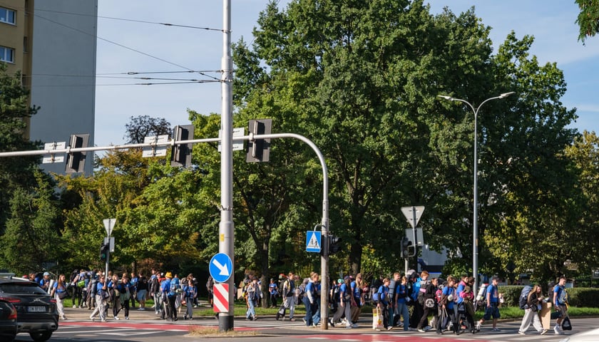 Uczestnicy AutoStopRace 2026. Star wyścigu. Wrocław, 19.09.2026