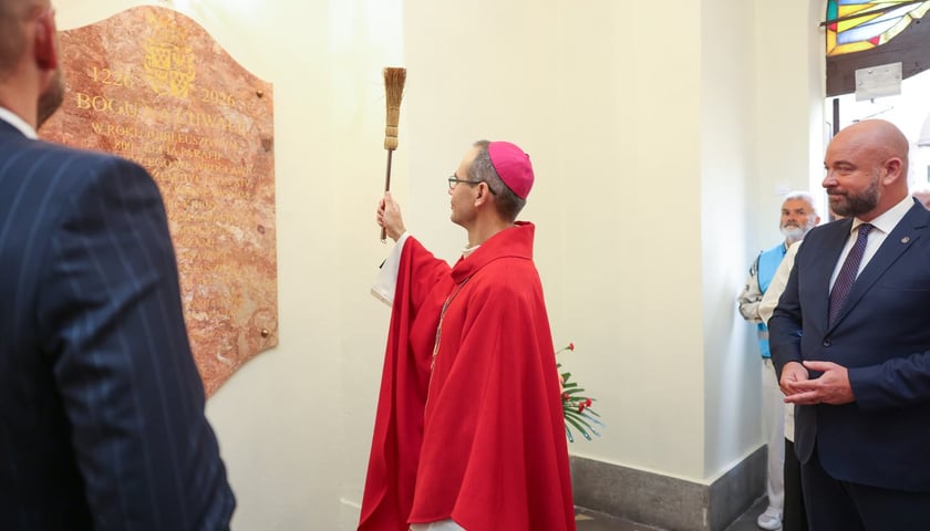 <p>Uroczysta msza święta w kościele św. Maurycego 20 września &ndash; poświęcenie tablicy&nbsp;</p>