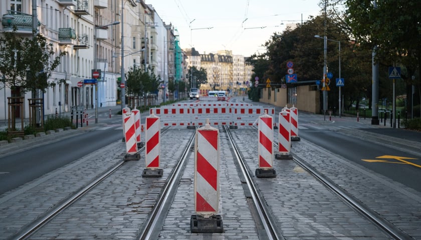 Ruszył remont torowiska w ul. Pomorskiej we Wrocławiu. 26.09.2026 r.