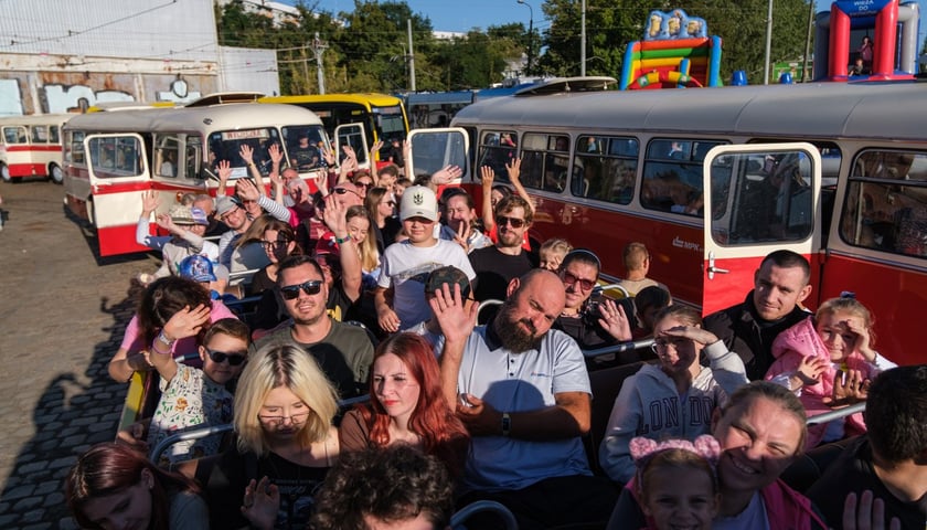 Parada Zabytkowych Autobusów i Tramwajów 2026