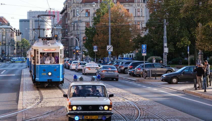 Parada Zabytkowych Autobusów i Tramwajów 2026