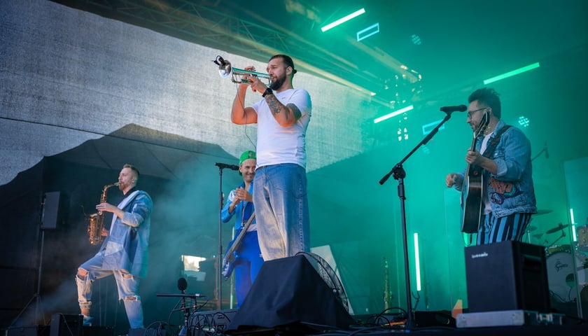 Koncert zespołu Enej podczas Wrocławskich Dożynek MIejsko-Uniwersyteckich w Pawłowicach