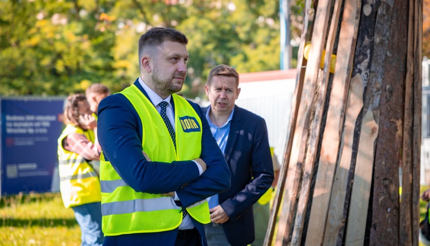 Tomasz Rakowski, symboliczny początek budowy TBS-u Wrocław na Brochowie, 28 września 2026