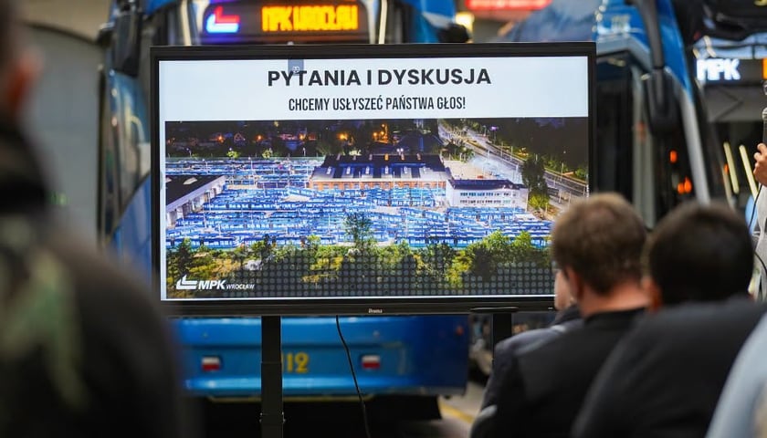 „Wrocław wybiera tramwaj” – spotkanie z mieszkańcami na zajezdni
