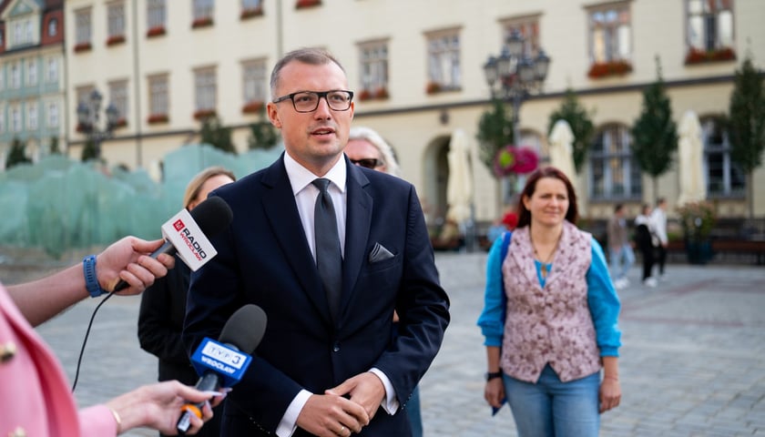 <p>Wiceprezydent Wrocławia Mateusz Żak</p>