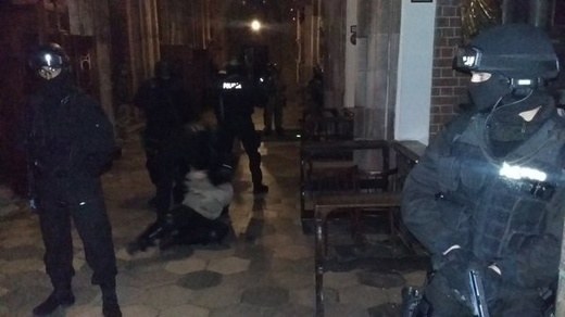 Ćwiczenia antyterrorystów na ulicach Wrocławia