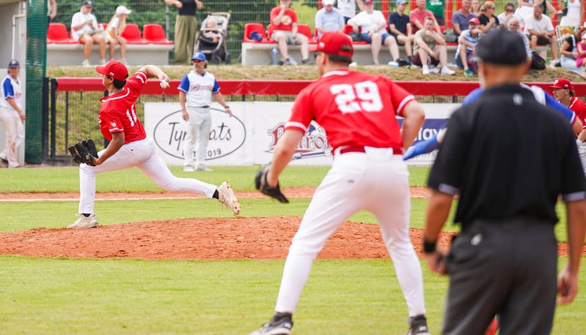 Finał Mistrzostw Europy w baseballu na zakrzoswskim stadionie.