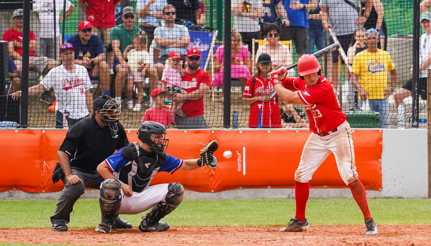 <p>Finał Mistrzostw Europy w baseballu na zakrzoswskim stadionie.</p>