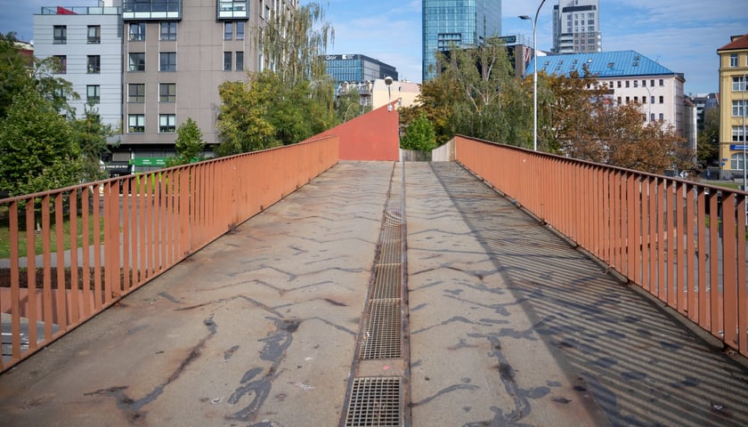Kładka Nabycińska nad ul. Legnicką, 08.10.2026 r,