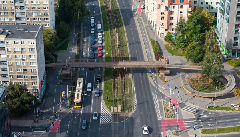 Kładka Nabycińska nad ul. Legnicką, 08.10.2026 r,