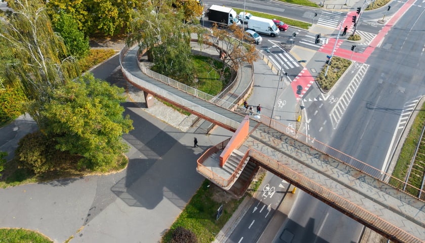 Kładka Nabycińska nad ul. Legnicką, 08.10.2026 r,