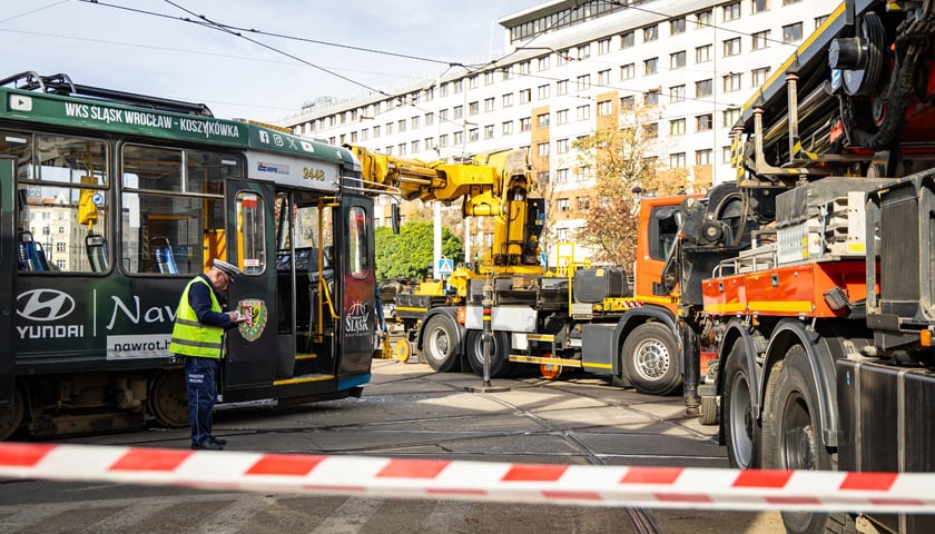 Wypadek na Rondzie Reagana we Wrocławiu, 08.10.2026 r.