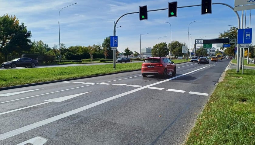 Jezdnia na ul. Krzywoustego