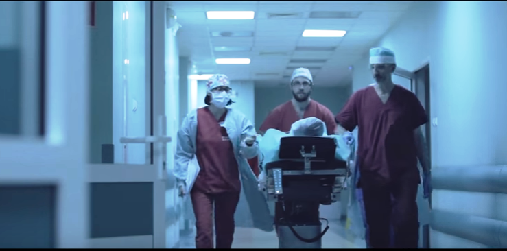 Spot o leczeniu raka piersi będzie wyświetlany w kinach