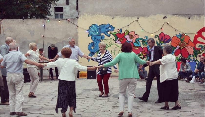 Wraca moda na potańcówki we Wrocławiu