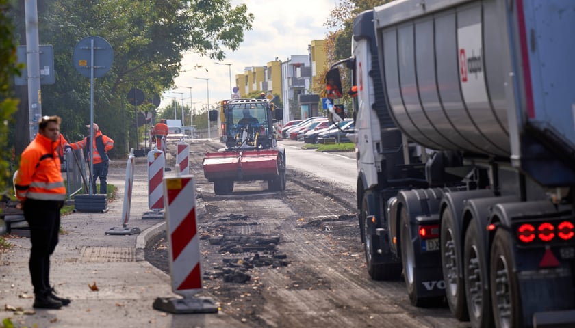 Rozpoczął się remont ulicy Żmudzkiej