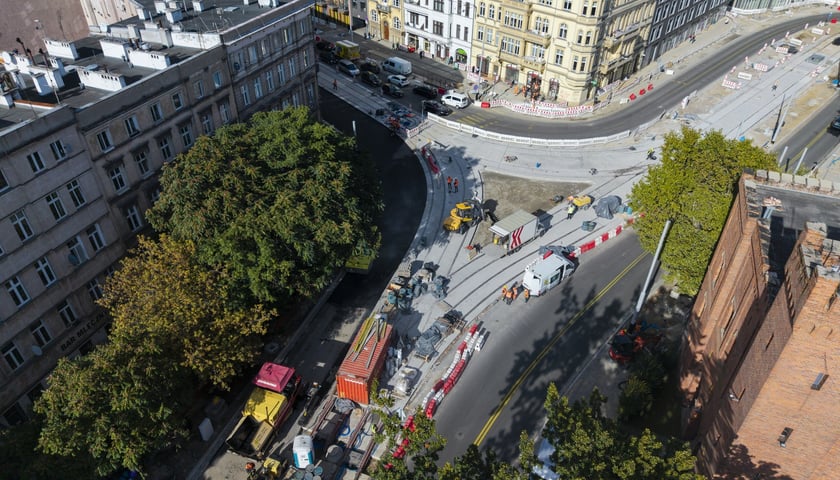 Ostatni etap prac na budowie węzła przesiadkowego Drobnera-Dubois