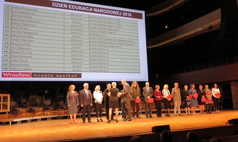 Dzień Edukacji Narodowej 2016 – nagrody dla wrocławskich nauczycieli