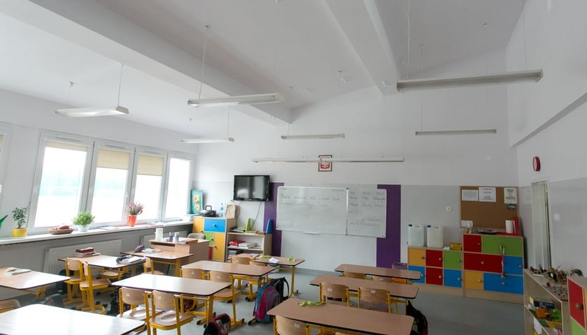 Remont szkoły podstawowej na Grabiszynku na finiszu [ZDJĘCIA]
