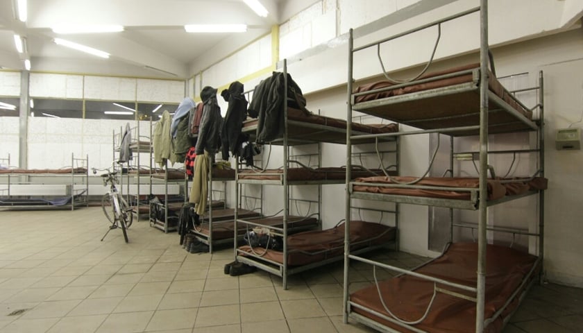 Ogrzewalnia, noclegownie i schroniska dla bezdomnych