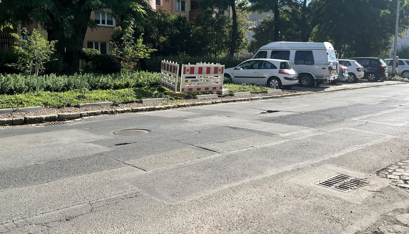 Ulica Piękna – odcinek między Bardzką a Nyską
