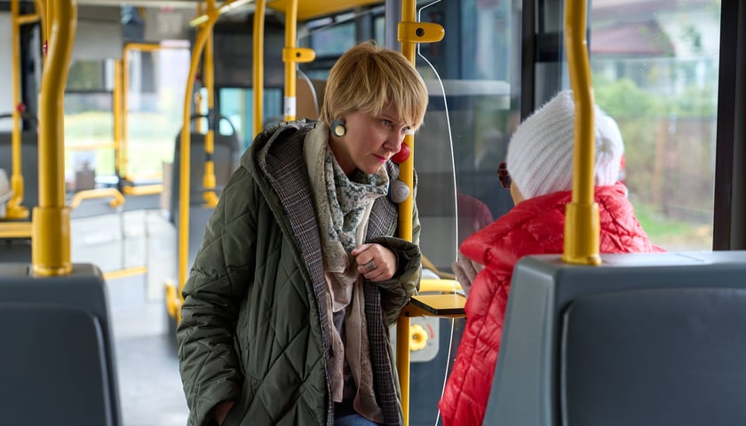 SILVERBUS - mobilny punkt informacyjny dla seniorów na wrocławskich osiedlach