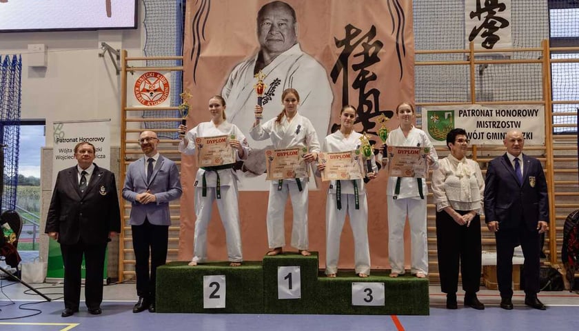 <p>Puchar Polski Kyokushin - srebro dla Zuzanny Pietrzak.&nbsp;</p>