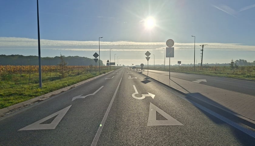 Obecnie Wschodnia Obwodnica Wrocławia kończy się na rondzie w ciągu ul. Grota Roweckiego, 16.10.2026 r.