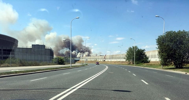 Dym nad Wrocławiem: paliła się sucha trawa oraz zboże