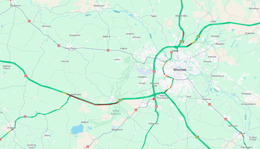 Na czerwono zaznaczono korek na A4 koło Wrocławia