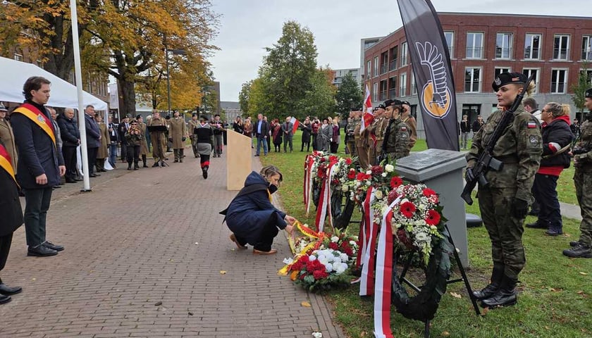 Uroczystości upamiętniające wyzwolenie Bredy przez polskich żołnierzy. Breda, 24.10.2026