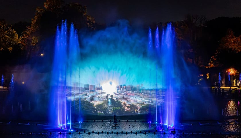 Pokaz Fontanny Multimedialnej kończący sezon 2026. Wrocław, 24.10.2026